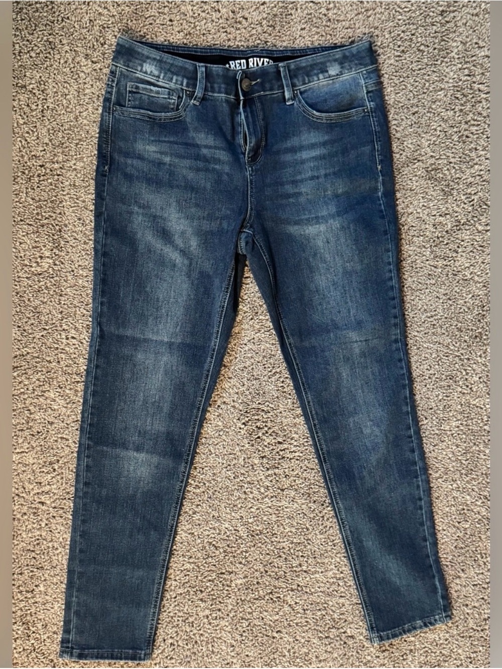 Women's Midrise Skinny Jeans in Washed Blue